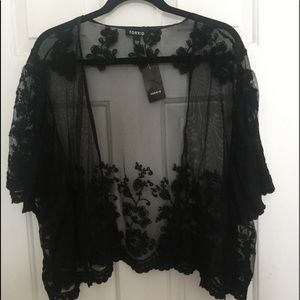 Lace shrug